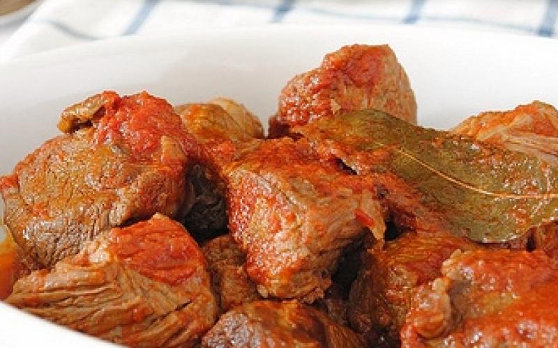 que carne se utiliza para hacer estofado
